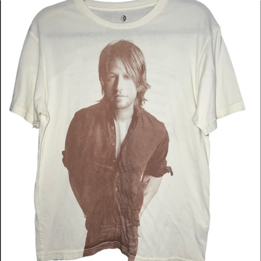 Keith Urban concert Love, Pain Carnival  T-shirt med